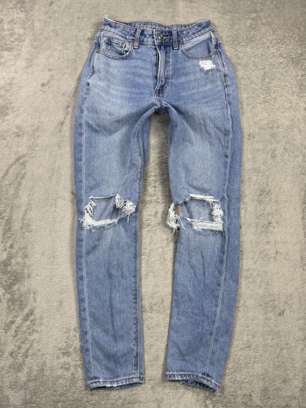 American Eagle Ripped Mom Jean Womens 000 Short Stretch Light Wash Grunge Denim